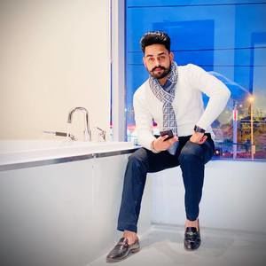 Meet your Posher, Preet